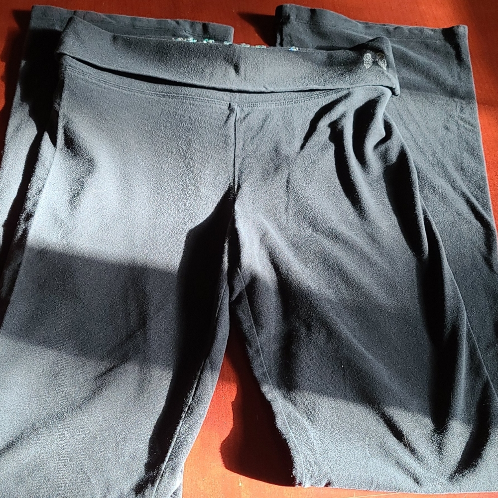 VS Yoga Pants